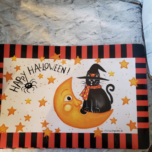 Laurie Korsgaden Halloween Vinyl Placemats Set of 4 - Picture 4 of 6